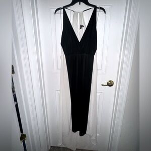 Flowy black and white party dress